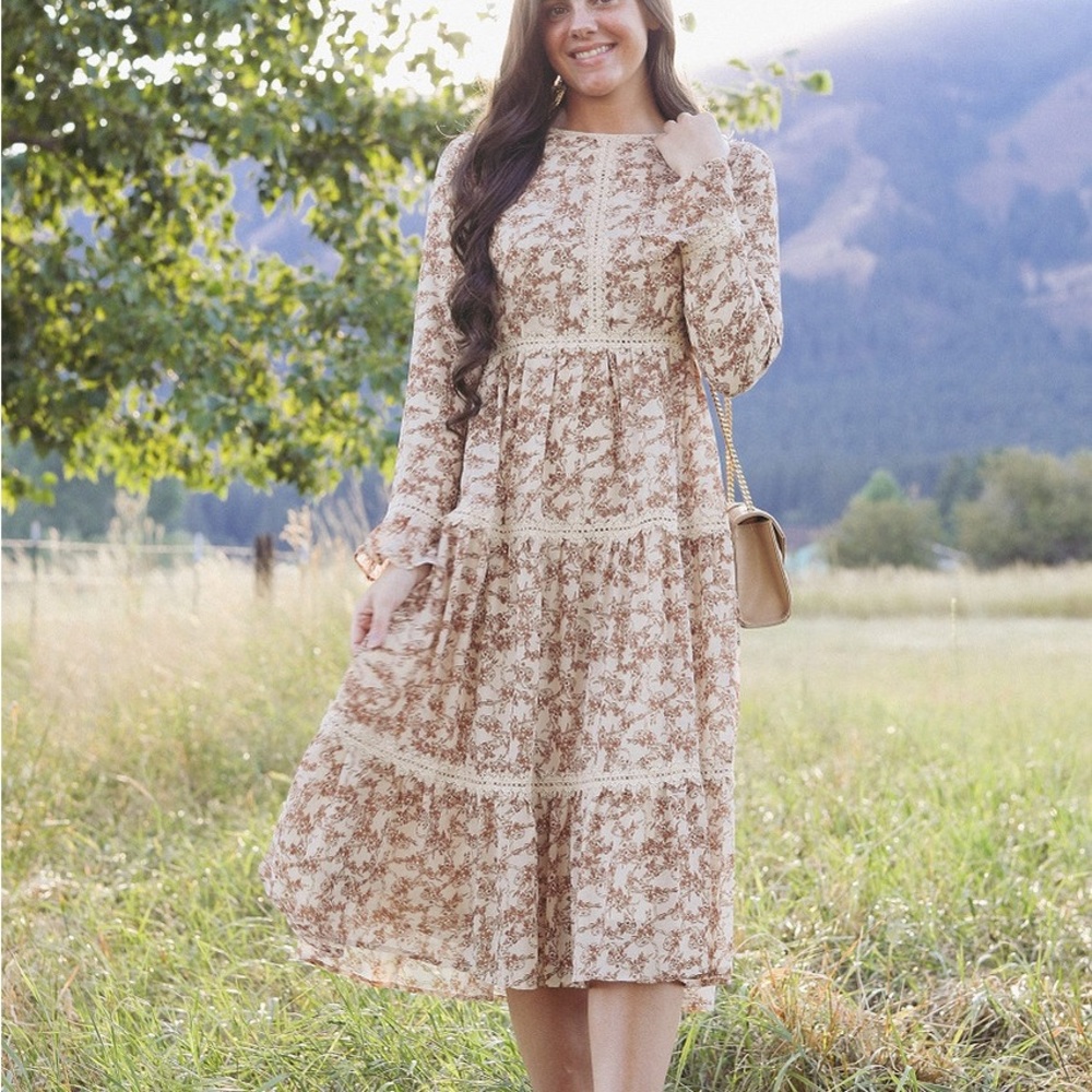 Dainty Jewells Afternoon In The Meadow Midi Dress